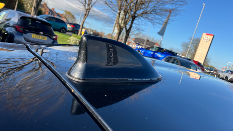 Toyota Yaris 1.5 Hybrid Icon 5dr CVT Hybrid Hatchback